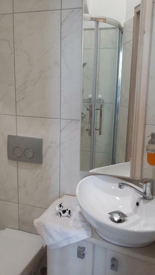 Studio Na Powislu Krasków Εξωτερικό φωτογραφία